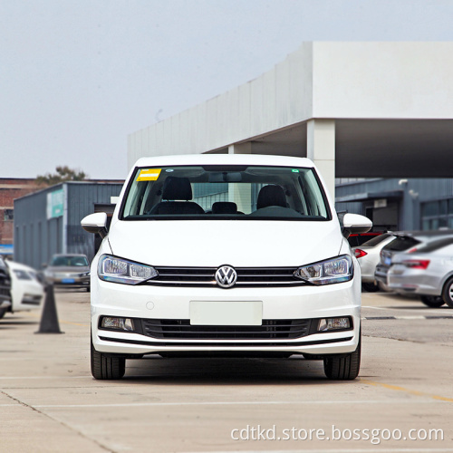 التصميم الصيني الجديد 0 كيلومتر استخدام سيارات توران MPV البنزين الفاخرة سيارات سيارات الدفع الرباعي عالية السرعة للبالغين الصين سيارة فولكس فاجن لأفضل بيع